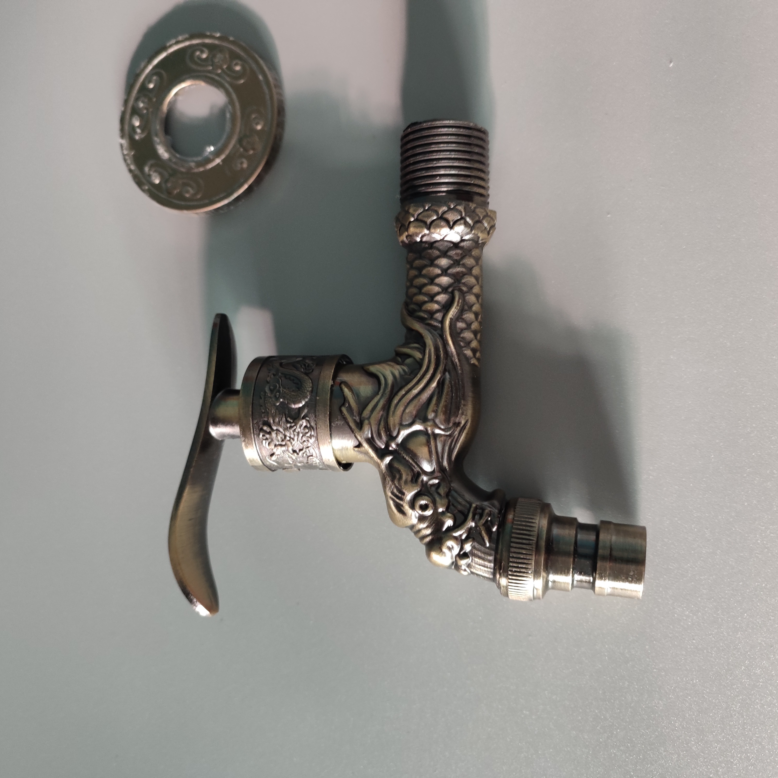 G1/2 dragon pattern metal alloy sink fast on tap garden faucet