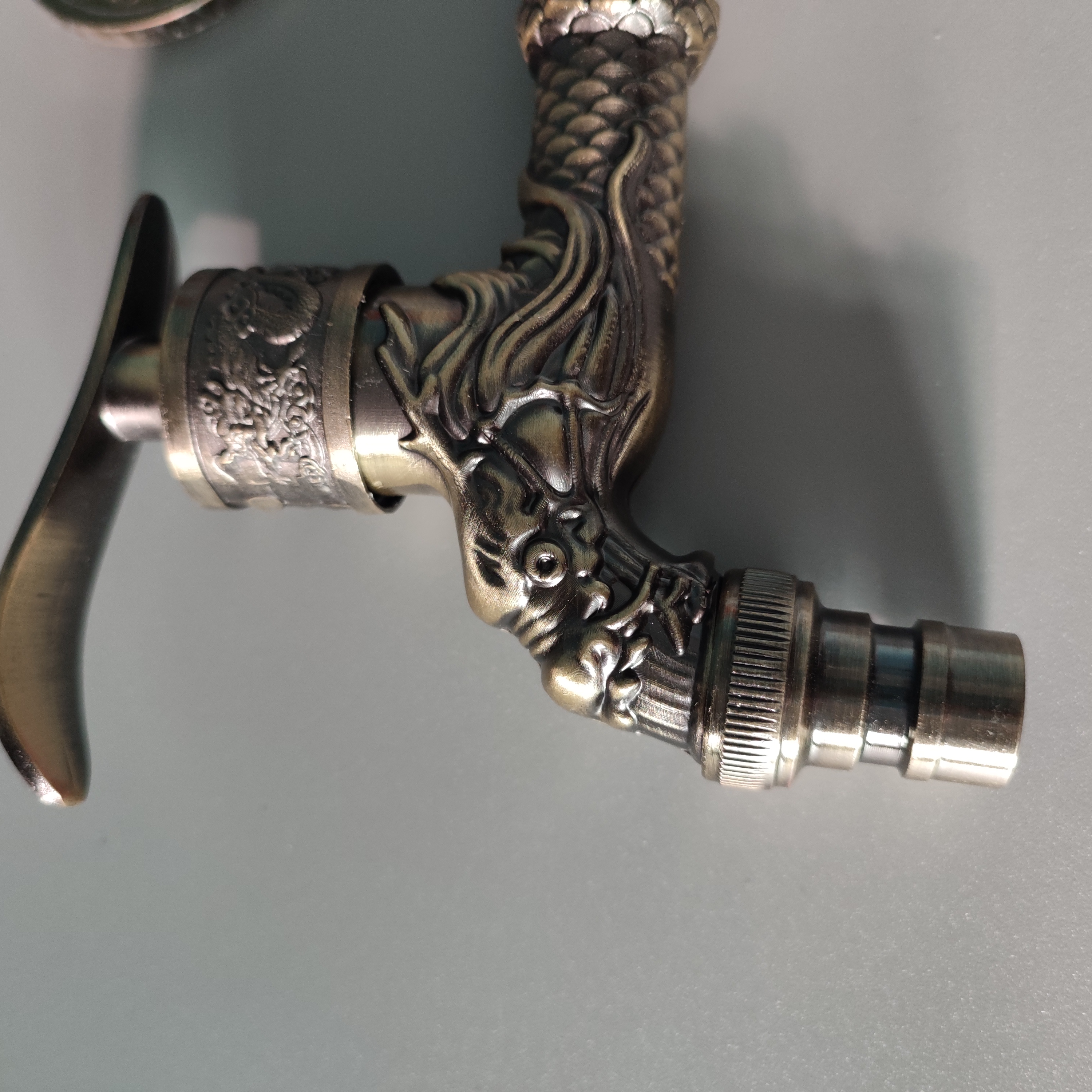 G1/2 dragon pattern metal alloy sink fast on tap garden faucet